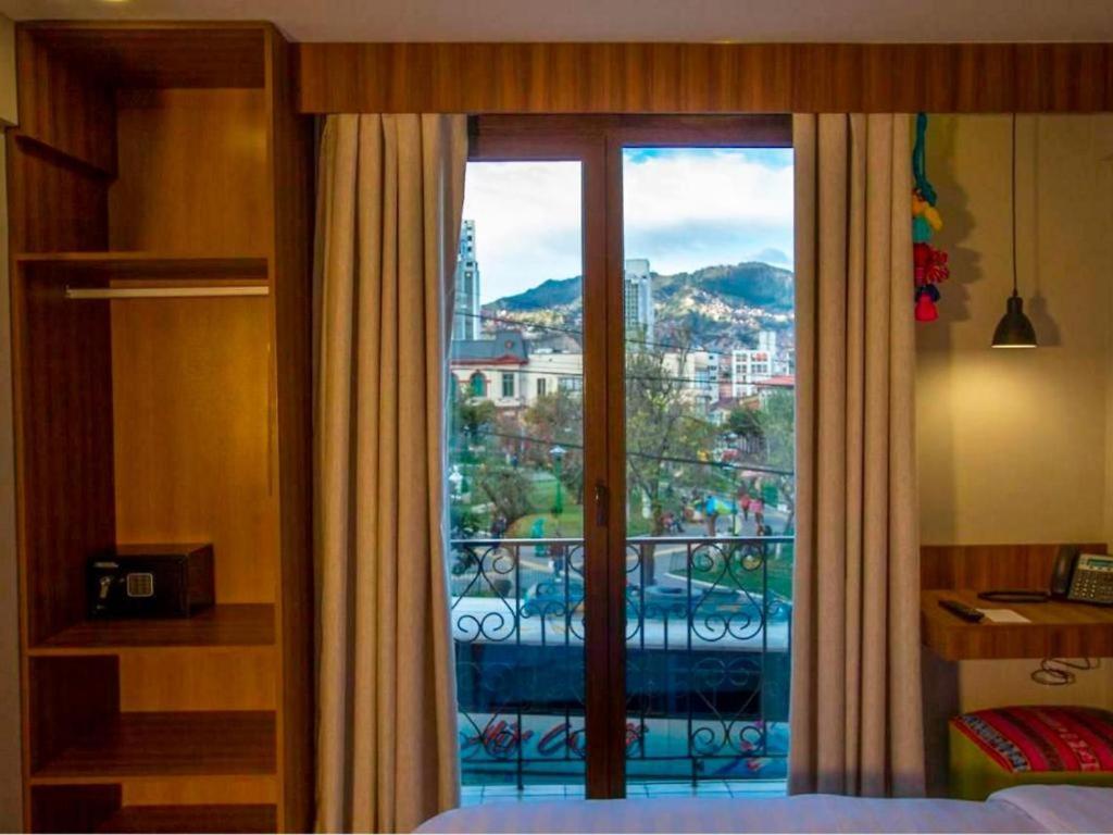 Altus Express Hotel La Paz Bagian luar foto